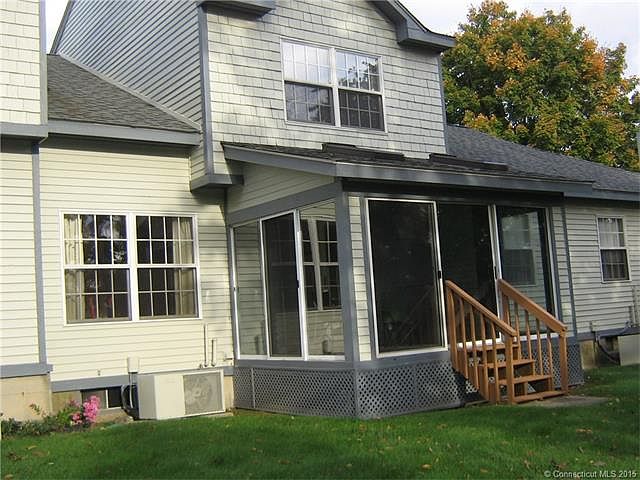 2nd image of 203 Deerfield Ter