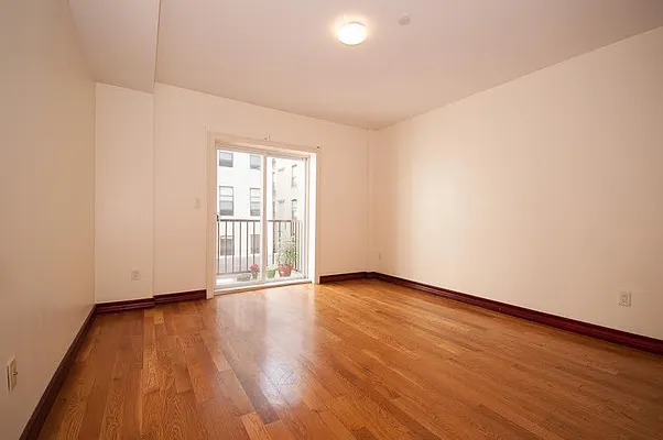 Sold by R New York | media 17