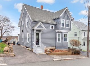 22 Lookout St, Gloucester, MA 01930