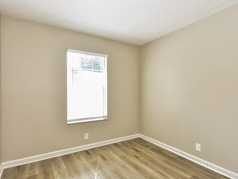 2000 Mansker Dr — Photo 15