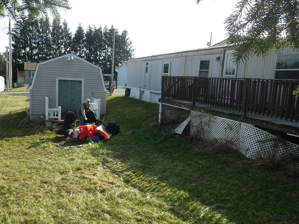 2nd image of 146 Virginia St