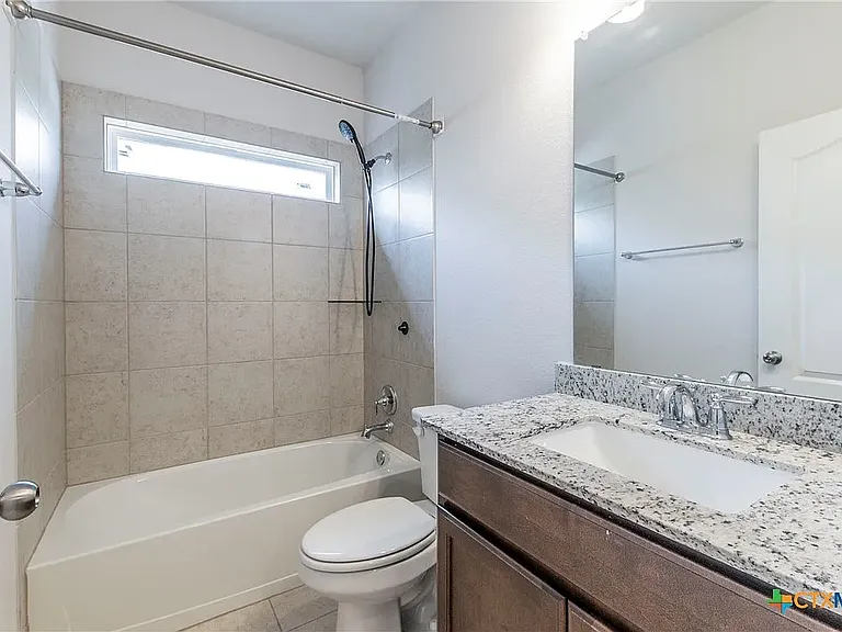1503 Sideoats Ln — Photo 8