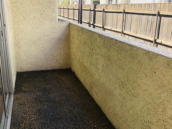 4th image of 505 N Louise St APT 109