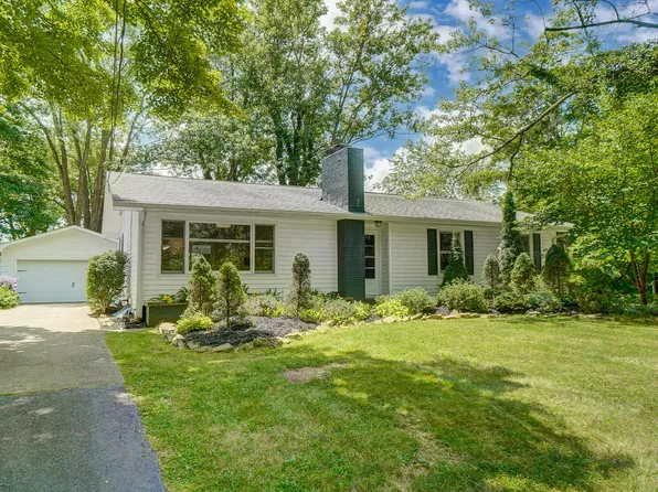 615 W Broadway, Granville, OH 43023