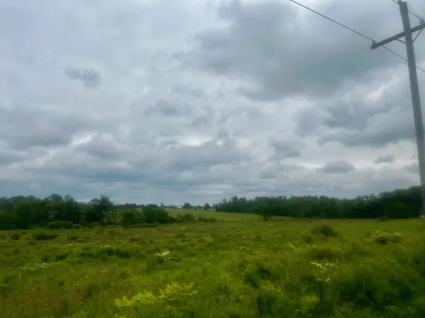 Dewey Rd, Waterford, PA 16441