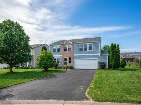 6449 Sunny Meadow Dr, Machesney Park, IL 61115