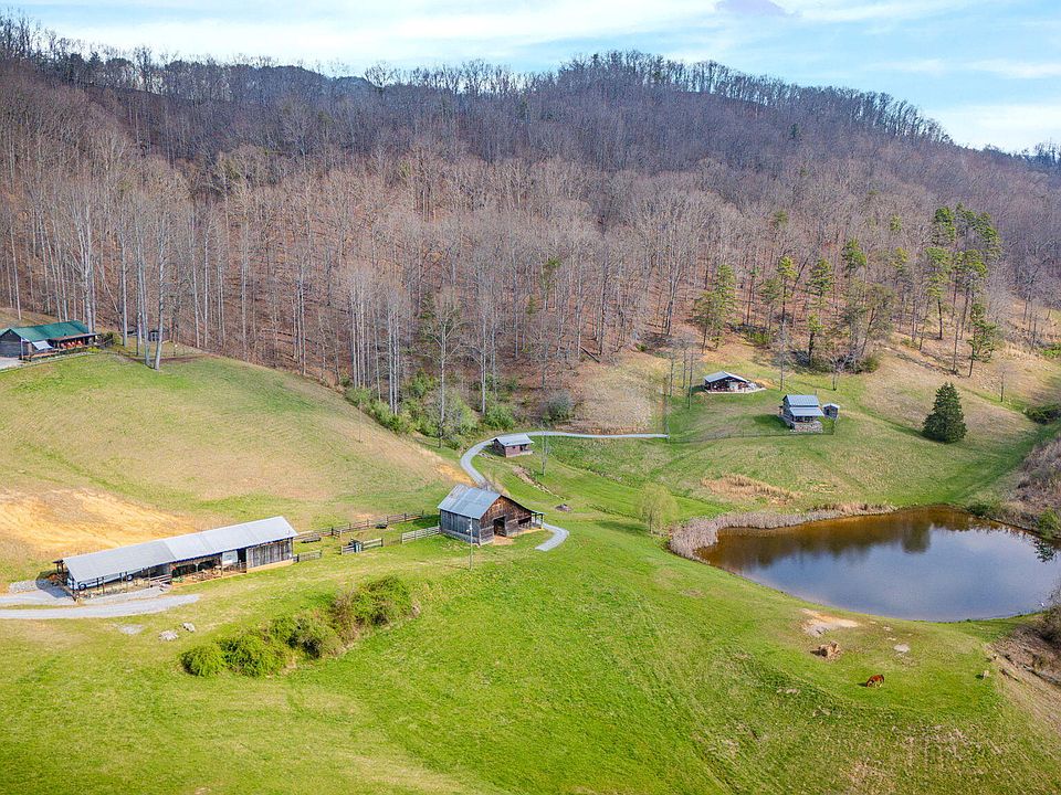 1st image of 341 Hawk Dr