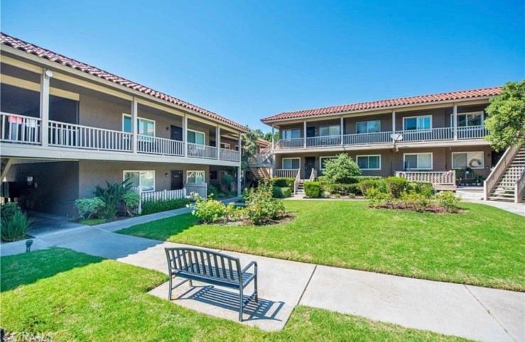 1st image of 611 S La Veta Park Cir