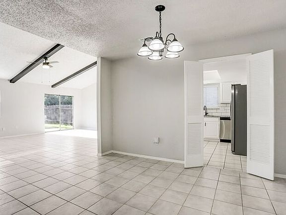 3rd image of 7118 San Pablo Dr