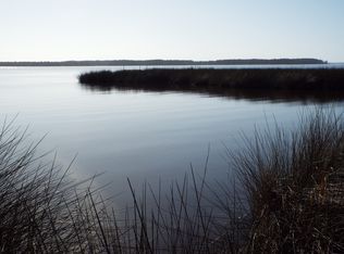 2460 Upper Neck Rd, Bayboro, NC 28515