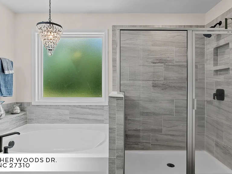 4660 Thatcher Woods Dr — Photo 10