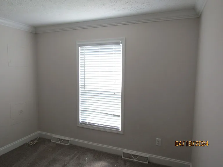 2130-HWY 111th — Photo 25