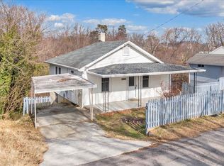 1925 Willis St, Salem, VA 24153