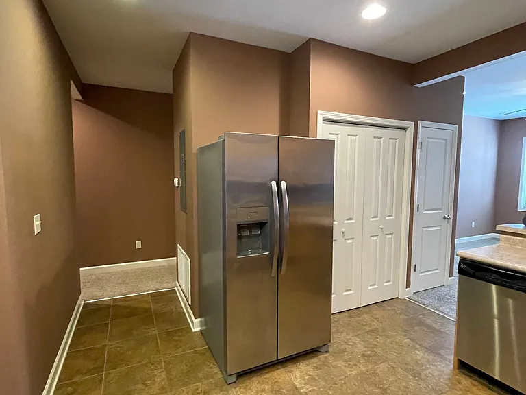 2120 Cherry Hill Dr #104 — Photo 6