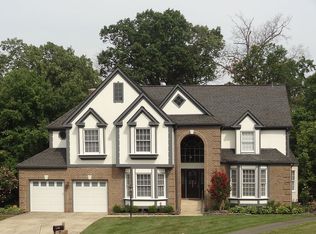 7 Steed Pl, Sterling, VA 20165