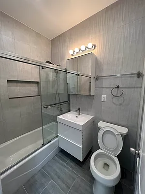 Rented by Realty First Residential | media 19