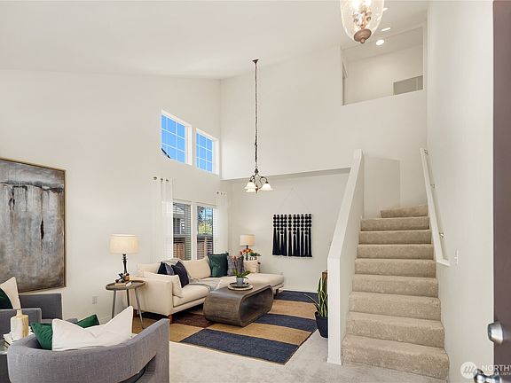 3rd image of 1511 65th Street SE