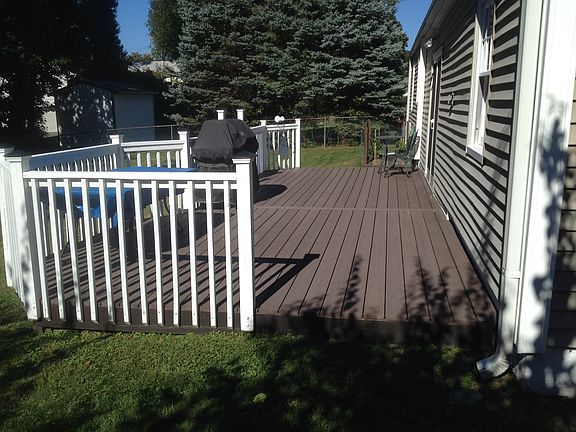 2nd image of 21 Hilltop Dr