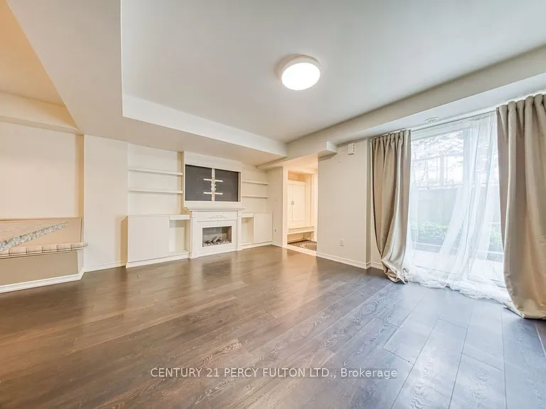 3 Applewood Ln W #103 — Photo 8