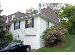 46 Wildwood Trl, Cary, IL