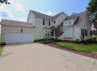 694 Cedar Point, Vass, NC 28394
