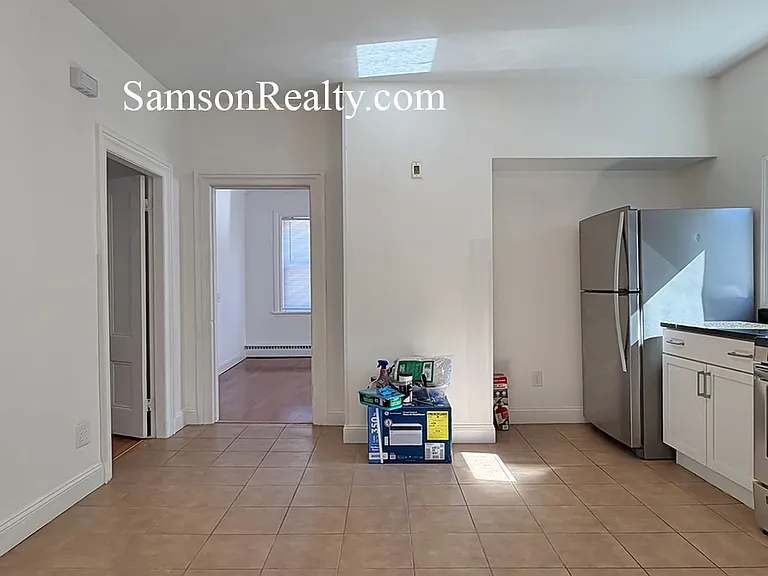 85 E George St #1 — Photo 7