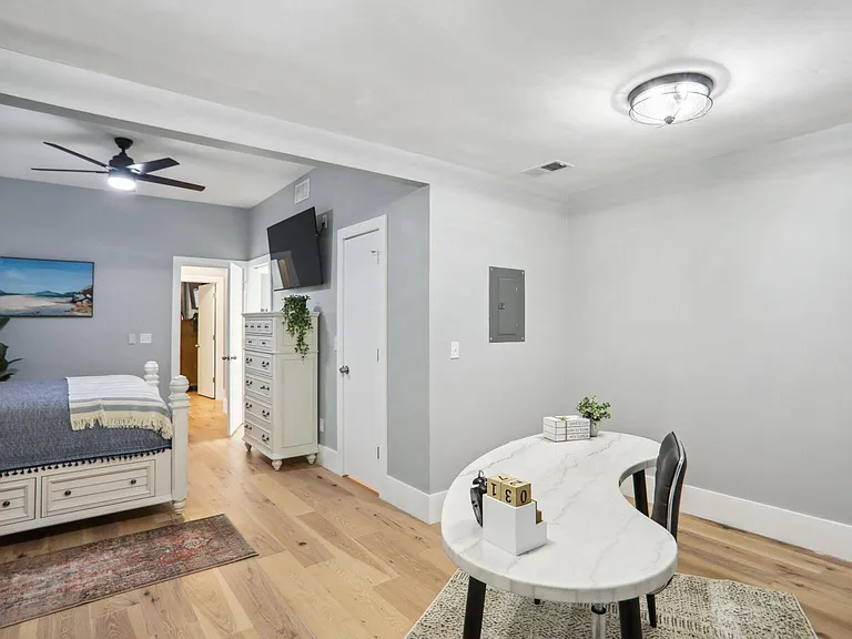 1406 Cartecay Dr — Photo 22