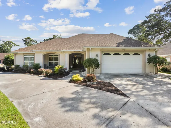 1866 Oak Harbour Drive SW, Ocean Isle Beach, NC 28469