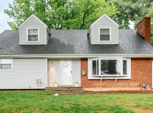 1542 Briarwood Dr, Clarksville, IN 47129