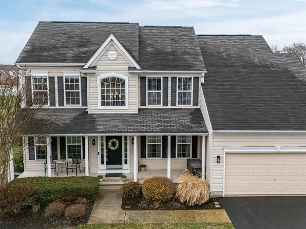 170 Century Dr, Smyrna, DE 19977