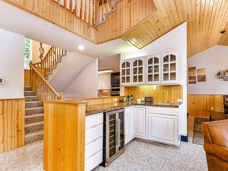 Lofted ceilings on main level