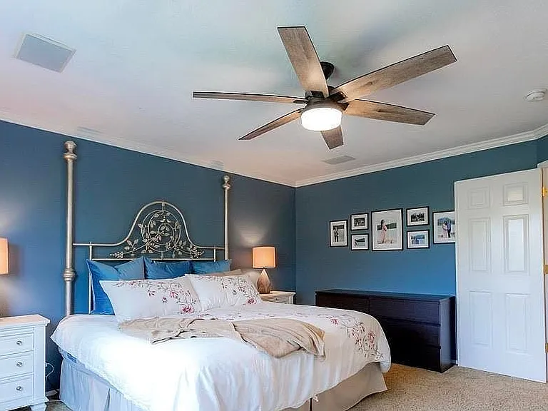 2368 E Green Canyon Dr — Photo 3