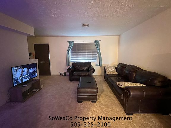 3rd image of 2801 Parque Del Norte Dr #B