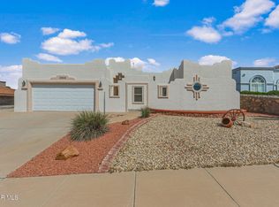 10816 Loma De Amor Ln, El Paso, TX 79934