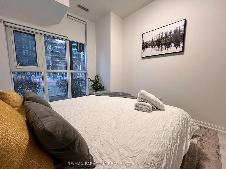35 Bastion St #109 — Photo 14