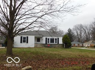 301 S Bittersweet Ln, Muncie, IN