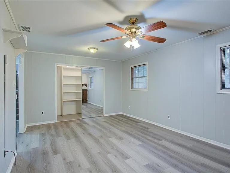 1357 Monfort Rd — Photo 11