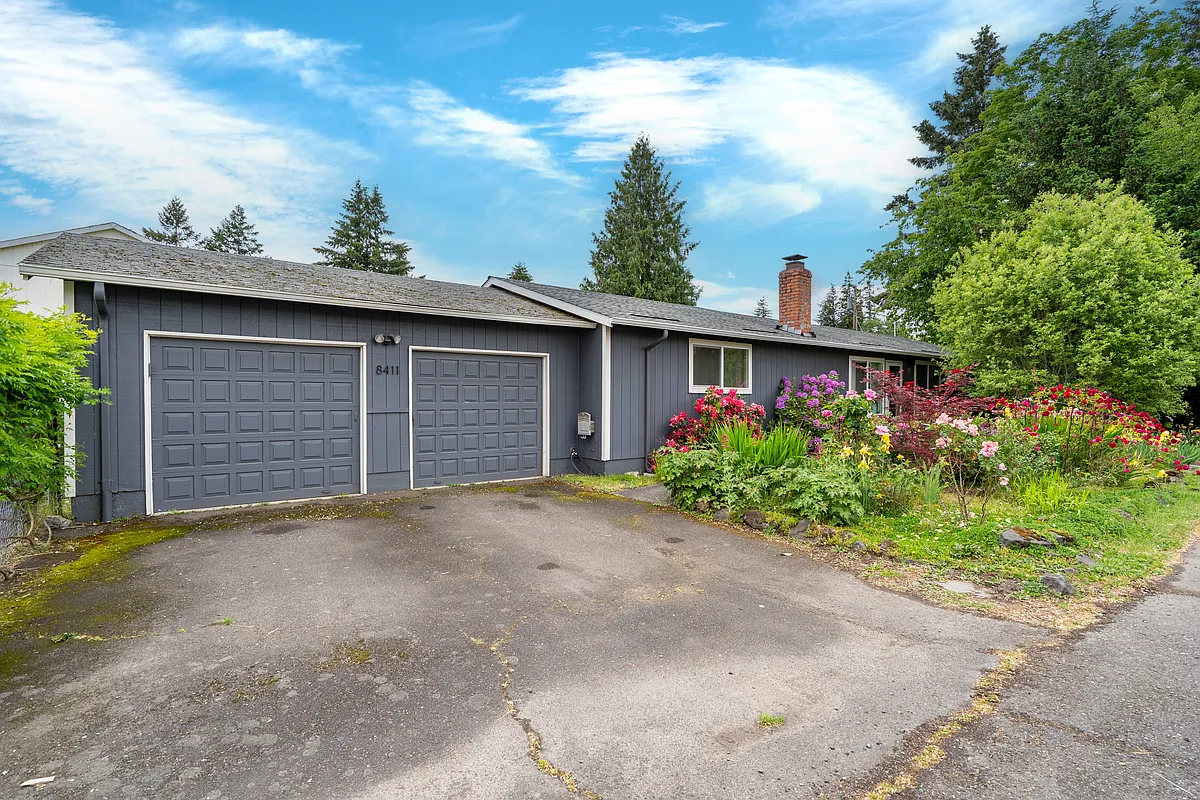Building Photo - 8411 SE 60th Ave