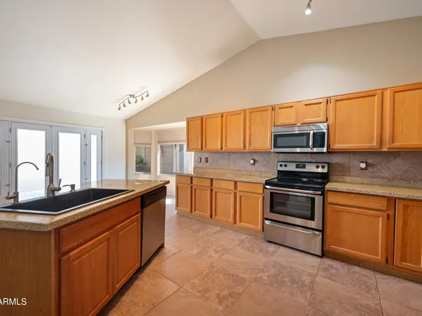 6208 E PRESTON Street, Mesa, AZ 85215