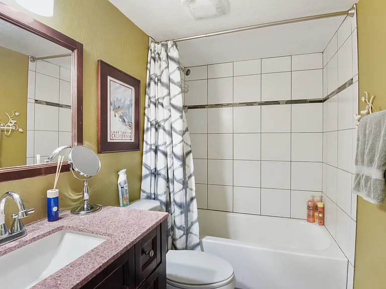 678 Sunset Rd — Photo 23