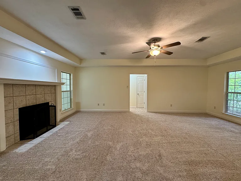 44 Kirkland Dr — Photo 8