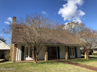 101 Wisteria Dr, Lafayette, LA 70506