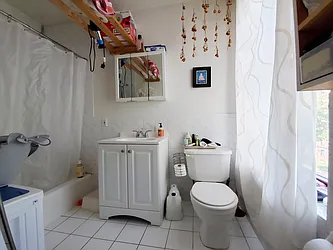 Rented by Rentall Group Inc