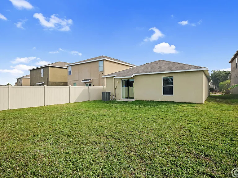 6529 Trent Creek Dr — Photo 23