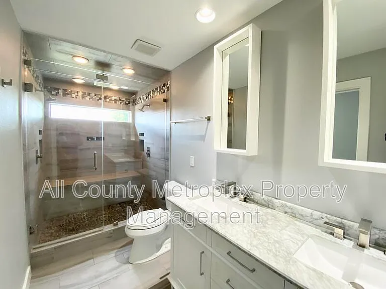 4213 Dickason Ave #18 — Photo 8