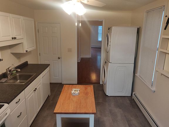 2nd image of 309 N 3rd St
