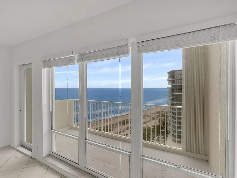 750 N Ocean Blvd #1904 — Photo 8