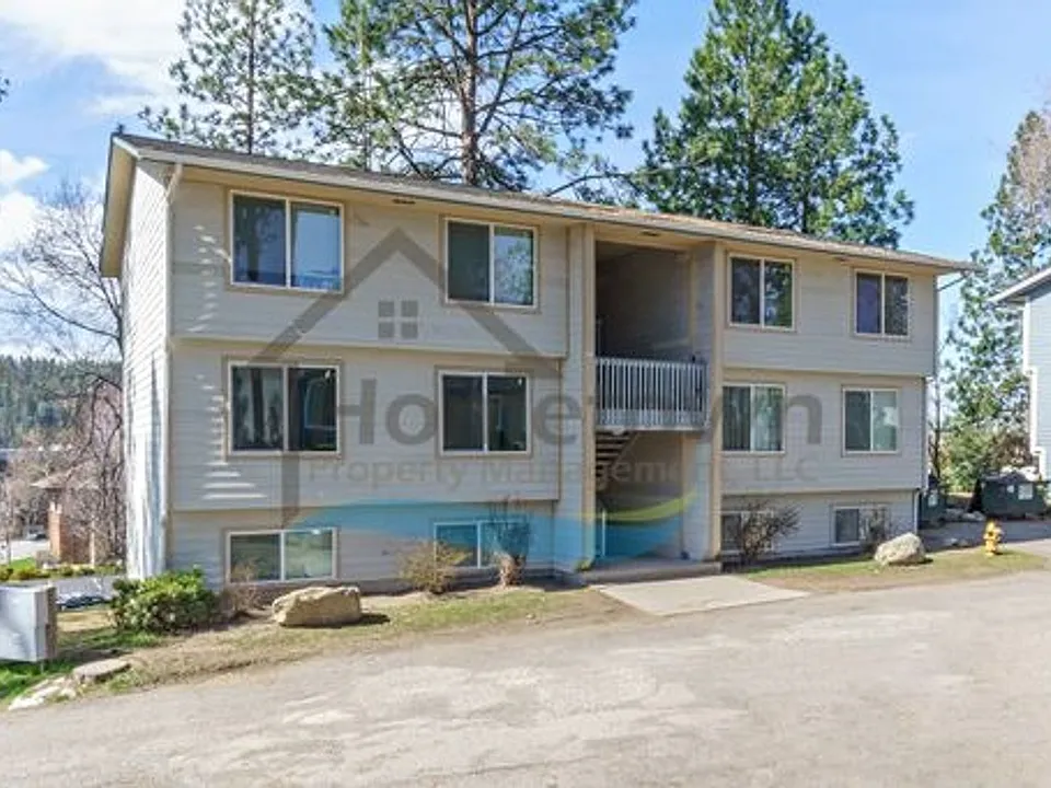 1205 W Emma Ave