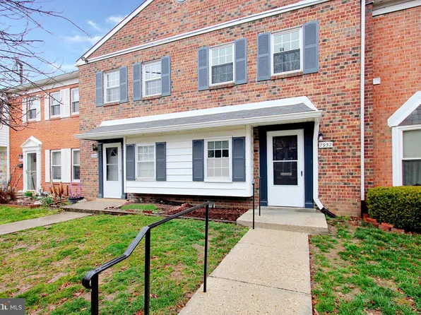 7952 Lakecrest Dr, Greenbelt, MD 20770