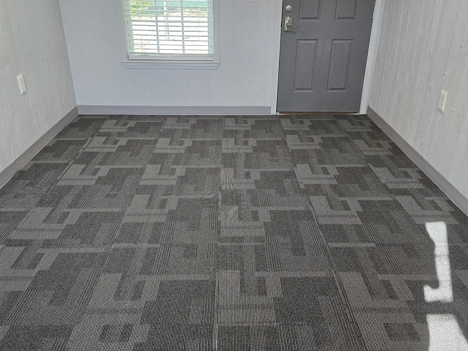 1 bed, 400 sqft, $1,100 — Photo 2